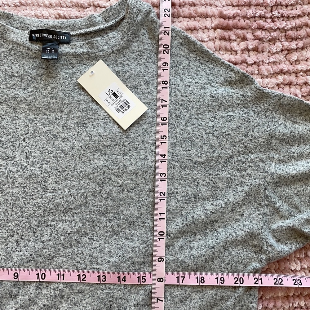 S, M, L NWT SUPER SOFT LONG SLEEVE TOP NWT - Picture 7 of 8
